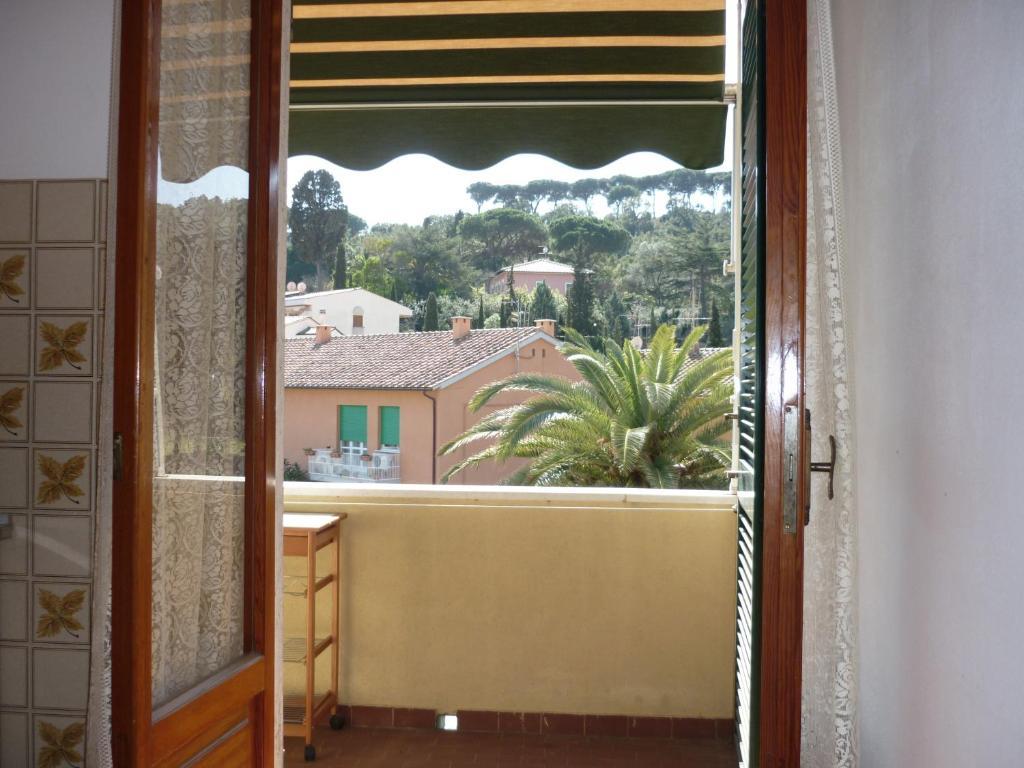 Appartamenti Marilise Porto Azzurro Pokoj fotografie